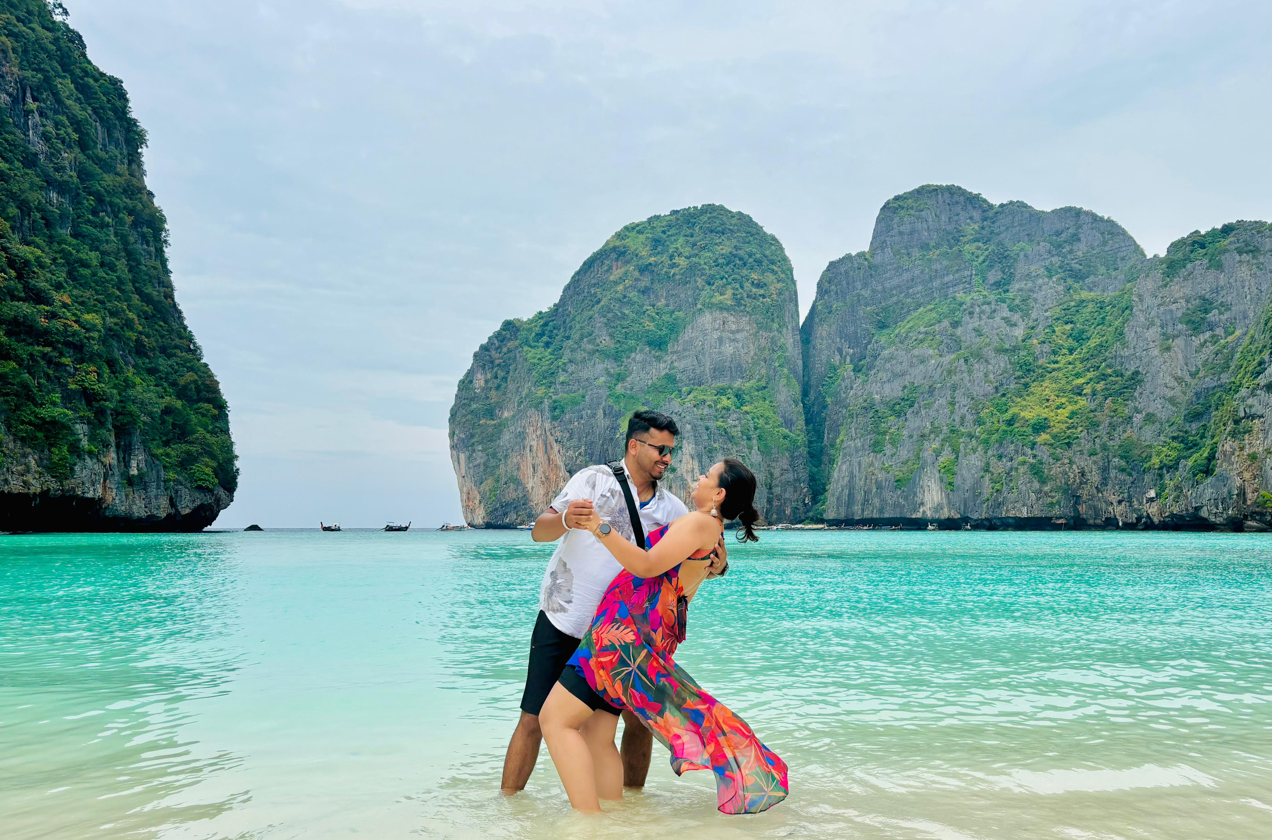 Couple under umbrella in Bali