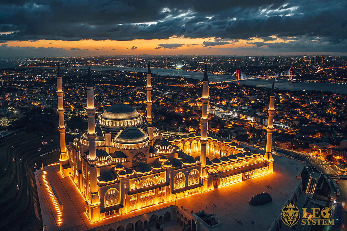 Enchanting Istanbul Honeymoon Package 5 Days & 4 Nights